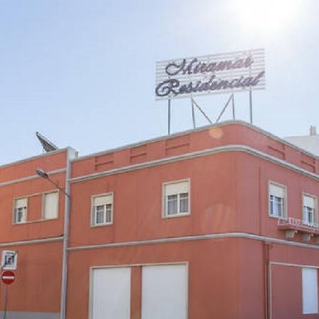 Residencial Miramar Hotel Куартейра Екстериор снимка