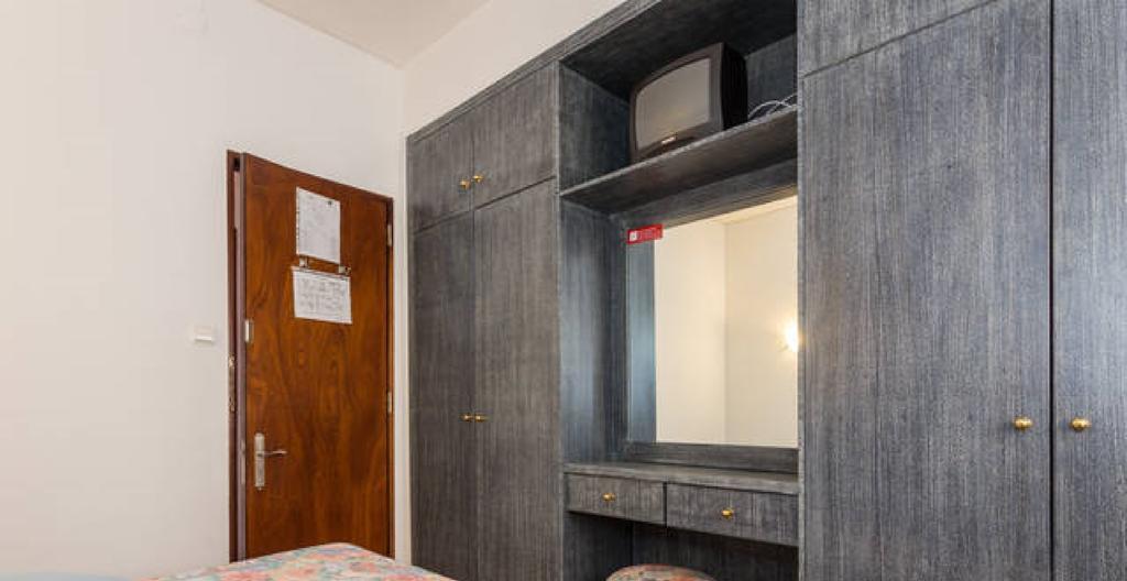 Residencial Miramar Hotel Куартейра Стая снимка