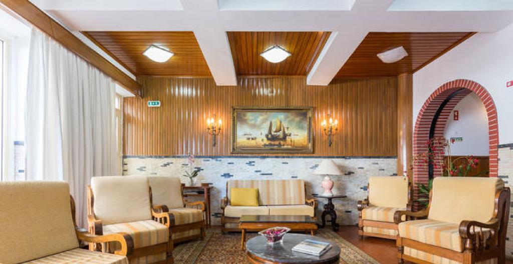 Residencial Miramar Hotel Куартейра Екстериор снимка
